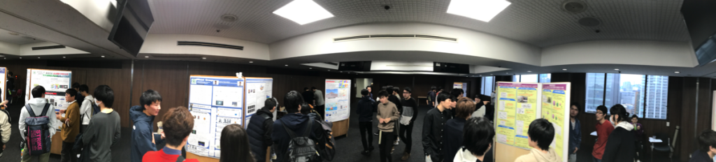 2019年度理大祭物理学科ポスター発表会の様子